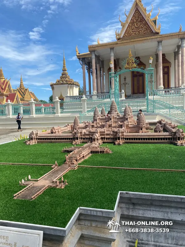 On this overnight excursion, we visit Top 10 tourist places of Phnom Penh, know about best things to do in the capital of Cambodia, look at all of must see places, this tour includes transportation, air tickets, accommodation at hotel of Phnom Penh, meal - photo 9